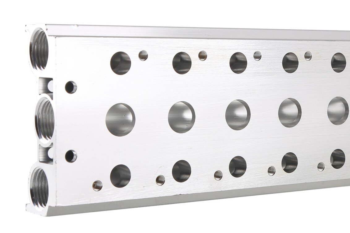 Manifold Deburring HEULE Heule Werkzeug AG